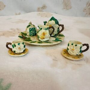 Vintage 1995 Magnolia Flowers Miniature Tea Set